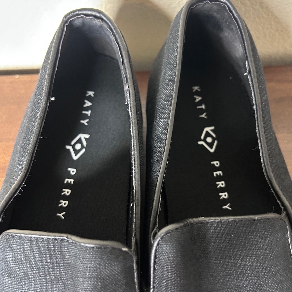 Katy Perry Sneakers Size 10 Black Canvas Slip On Daisy Rhinestone Embellished - Picture 4 of 8